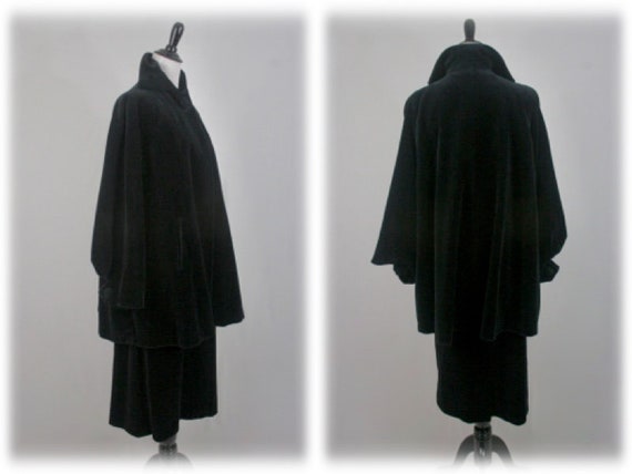 1950s Swing Jacket and Skirt Set Black Velvet Taba