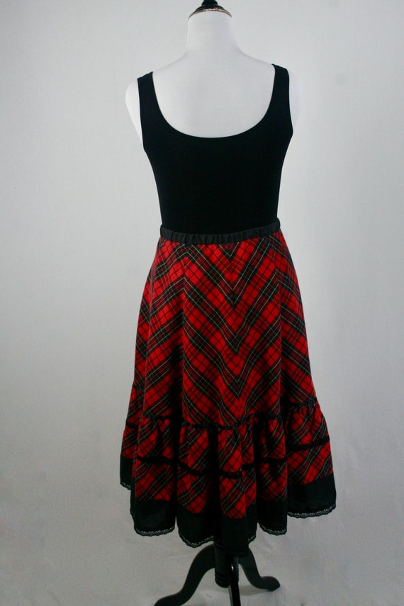 Vintage Skirt Red Plaid Prairie Skirt Volup Vinta… - image 8