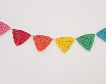 Easy Bunting Crochet Pattern, Rainbow Bunting Digital Pattern, Nursery Bunting Crochet Pattern, Christmas Bunting, US Crochet Terms