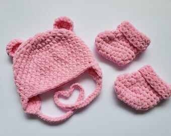 Coffret cadeau bonnet et chaussons pour nouveau-né, bonnet rose en crochet avec oreilles d'ours, chaussons d'hiver