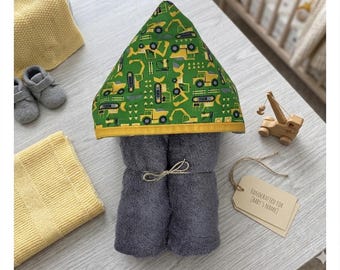 Construction Hooded Towel: Personalized Cotton Bath Towel for Toddler
