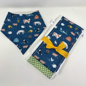 Farm Animals 3 Piece Gift Set-Burps Cloth & Bib Personalized Gift Set for New Moms and Babies