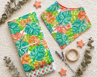 Palm Leaf Baby Gift Set: Burp Cloths & Bib, Personalized Cotton