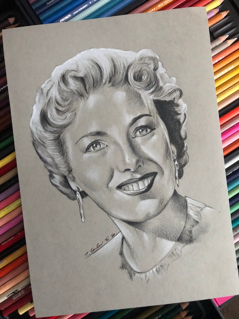 Dame Vera Lynn original pencil Fan-art . A4 . Well meet again | Etsy