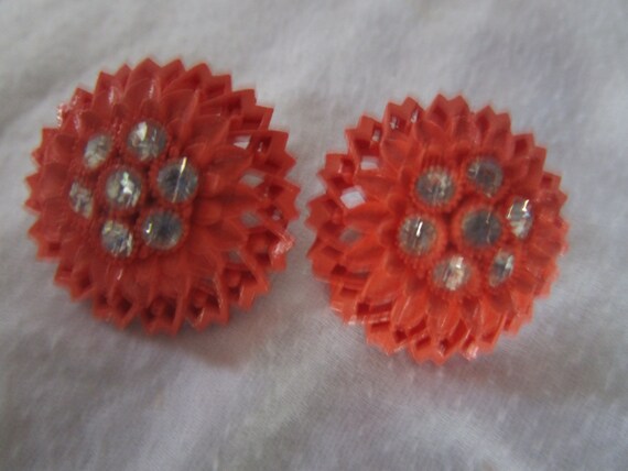 Retro Mid Century Modern  Clip on Earrings Odd Or… - image 1