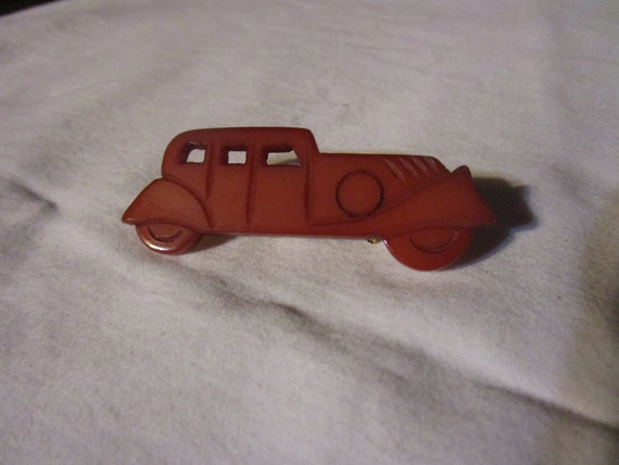 Antique Marigold Bakelite Old Automobile Figural … - image 1