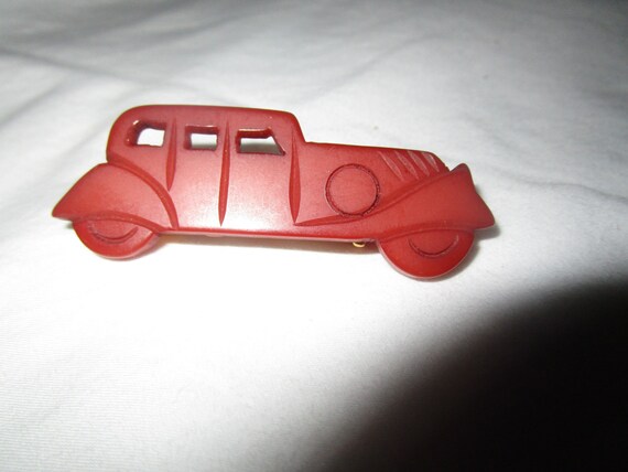 Antique Marigold Bakelite Old Automobile Figural … - image 4