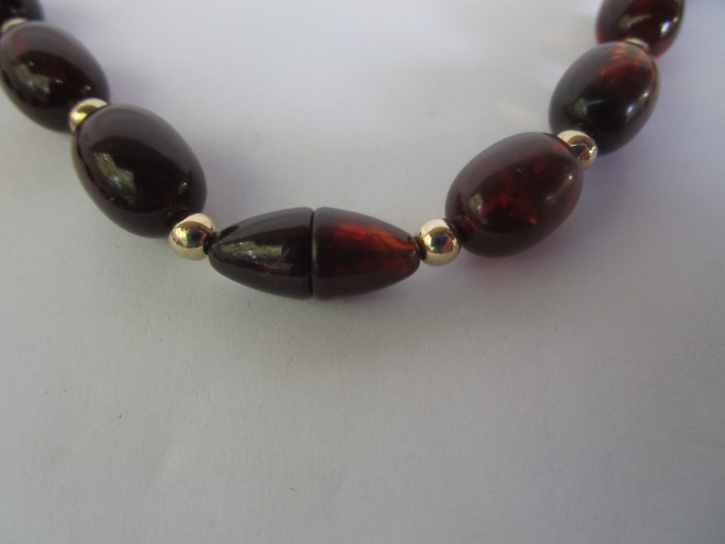 Quality Vintage Amber /& Gold Beaded Necklace