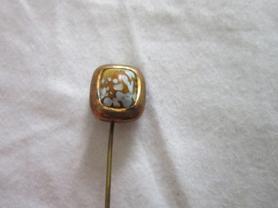 Antique Art Deco Art Glass & Gold Stick Pin - image 2
