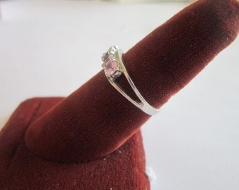 Vintage 10 K White Gold & Birthstone Ladies Ring