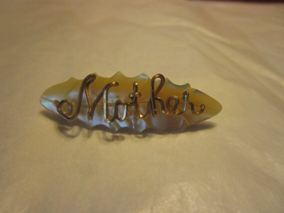 World War 2 " Mother " Brooch Mother of Pearl & G… - image 1