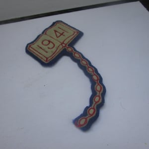 Antique Wool Patch Military ? School ? Patch " 1941 "