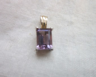 Sweet Vintage Sterling Silver Amethyst   Precious Stone Charm Pendant