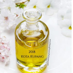 Kota Kupang 2018 - Pure Indonesian Timor Sandalwood Oil - SANDALWOOD ORIGINS SERIES - Rising Phoenix Perfumery