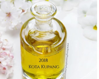 Kota Kupang 2018 - Pure Indonesian Timor Sandalwood Oil - SANDALWOOD ORIGINS SERIES - Rising Phoenix Perfumery