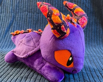 Dragon Plushie / Dice d20 Cute Mythical Gaming Plush / Gift for Gamer and Board Game Fan