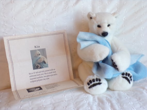 Vintage BAYSIDE BEARS Hand Made Polar Bear KIA & Blanket * Artist