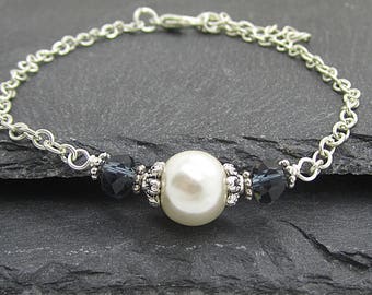 Navy Bridesmaid Jewellery, Ivory and Navy Wedding Sets, Dark Blue Bridesmaid Bracelet, Simple Bridal Sets, Bridesmaid Gifts, Ivory Pearls