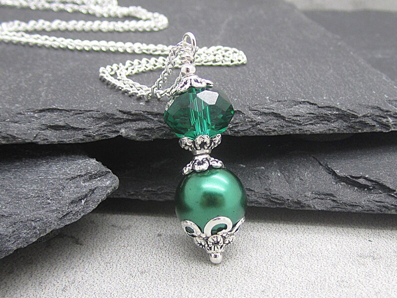 Emerald Green Pearl and Crystal Bridesmaid Necklace, Forest Wedding Jewellery, Dark Green Bridesmaid Gift Ideas, Matching Pearl Sets image 1