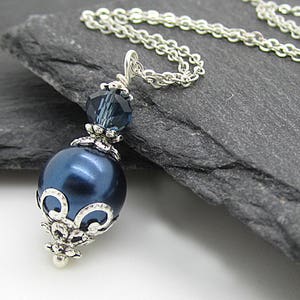 Navy Wedding Necklace, Midnight Blue Bridesmaid Jewellery, Pearl Bridal Sets, Dark Blue Wedding Accessories, Bridal Party Gifts,