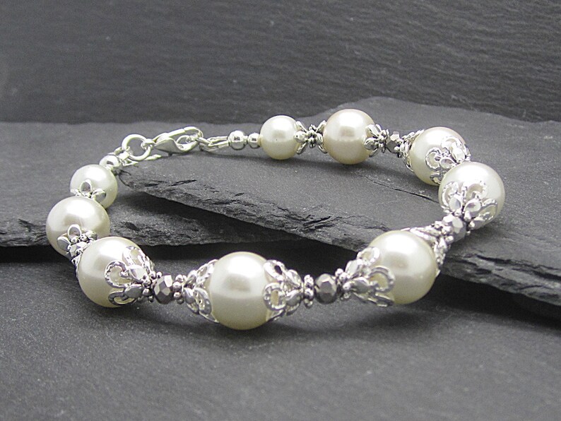 Ivory Wedding Pearl Bracelet, Brides Bracelet, Pearl Bridal Jewellery, Bridesmaid Bracelet Sets, Bridal Party Gifts, Matching Pearl Sets, image 9