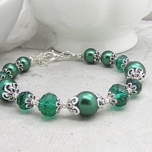 Emerald Green Pearl and Crystal Bridesmaid Bracelet, Forest Bridal Jewellery, Dark Green Wedding Bracelet, Rustic Inspired Bridal Sets image 2