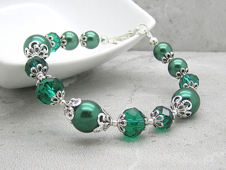 Emerald Green Pearl and Crystal Bridesmaid Bracelet, Forest Bridal Jewellery, Dark Green Wedding Bracelet, Rustic Inspired Bridal Sets image 3