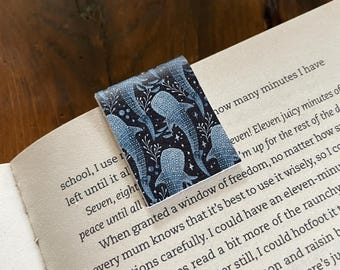 Whale Shark Leather Magnetic Bookmark, Marine Life Stationery, Bookworm Gift, pretty bookmark, Real Nappa Leather, Hand Cut