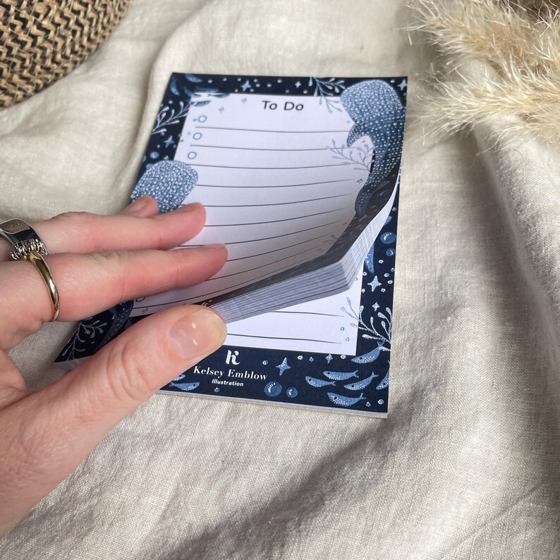 Bloc de notas con diseño de tiburón ballena, A6, bajo el mar, organización, papelería ecológica, bloc de notas, regalo sostenible, 49 páginas imagen 4