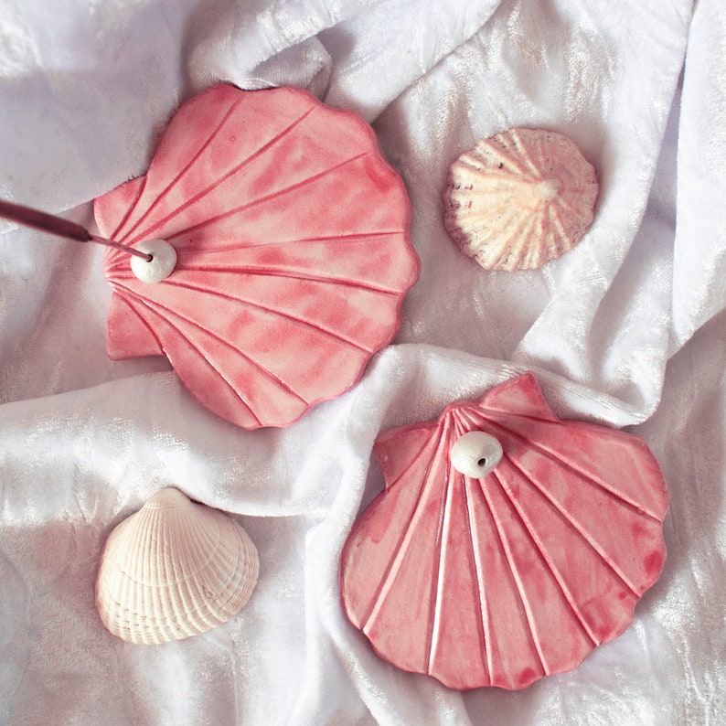 Scallop shell incense stick holder, made from air dry clay, ocean beach themed, painted with pink watercolour, varnished image 3