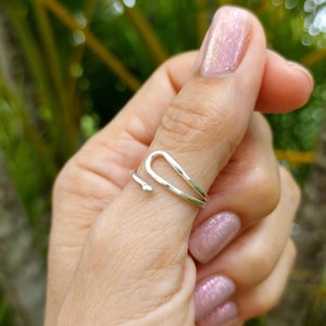 Hammered Sterling Silver Adjustable Thumb Ring: Handmade Jewelry