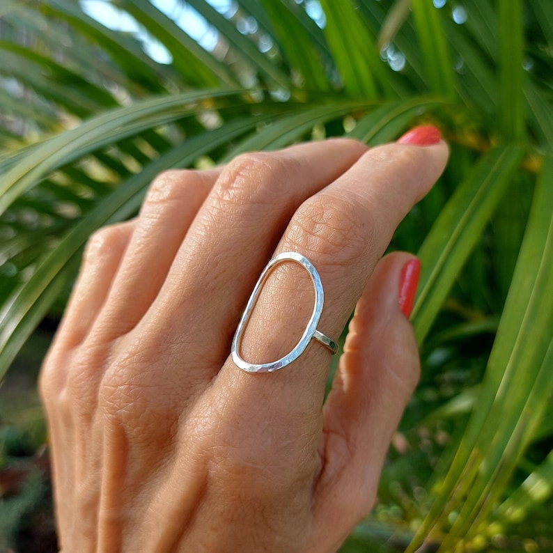 Large Oval Ring//Sterling Silver Ring//Hammered Oval Ring For Women//Handmade Jewelry//Mothers Day Gift image 3