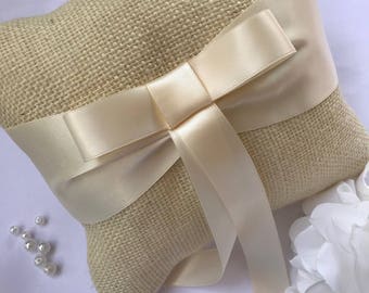 Rustic Wedding Ring Bearer Pillow/Burlap Ring Pillow/Rustic Wedding/Shabby Chic/Cottage Style/Ring Bearer Pillow