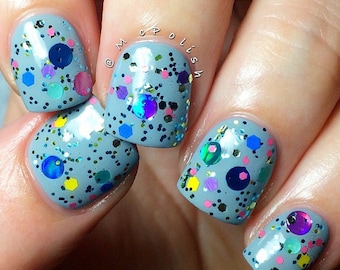 Blooms Artisan Nail Polish