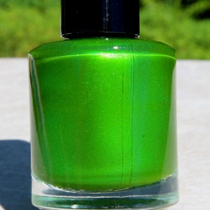 Green Artisan Nail Polish image 3