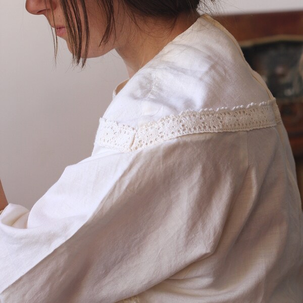 1980s Lace Blouse by Andree Gay for The Shirt Off My Back | XS/S