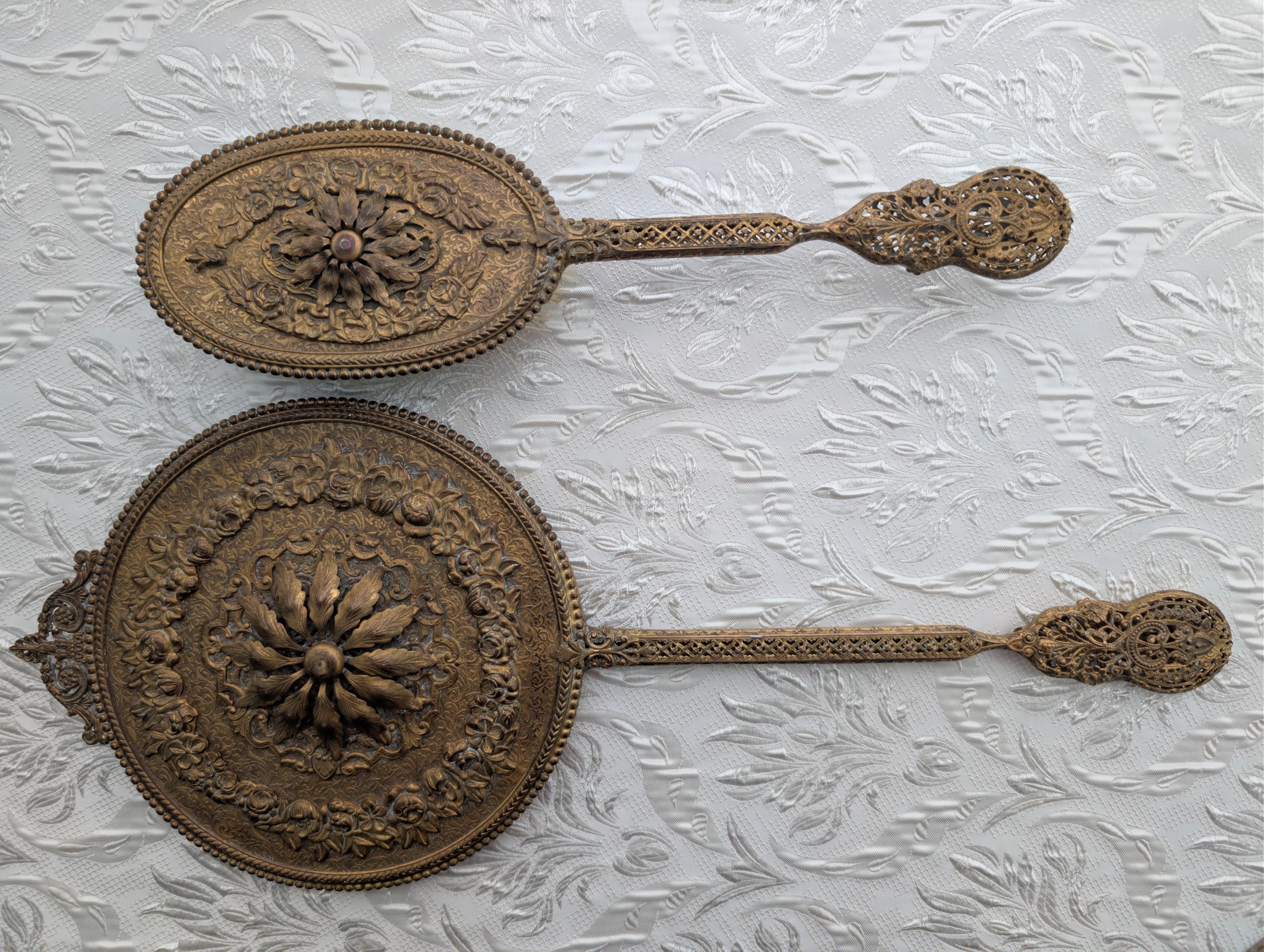 Vintage Gold Brush and Mirror Set - Etsy