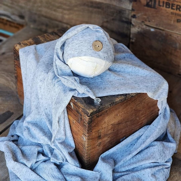 Set: Cookies and Cream Newborn Knotted Sleeping Hat and Fabric Wrap/Layer, Newborn Baby Layer Photography Prop