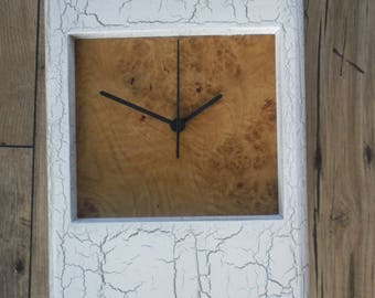 White crackle clock