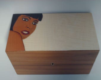 Lady jewellery box