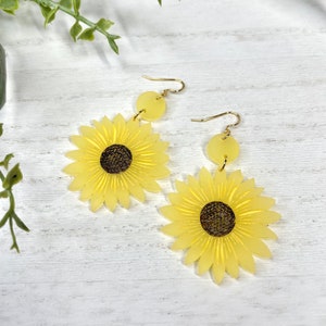 Sunflower Earrings Dangle, Acrylic Flower Earrings, Just Because Gift, For Sister, For Birthday, Friend Gift Jewelry, Floral Earrings image 6