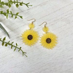 Sunflower Earrings Dangle, Acrylic Flower Earrings, Just Because Gift, For Sister, For Birthday, Friend Gift Jewelry, Floral Earrings image 4