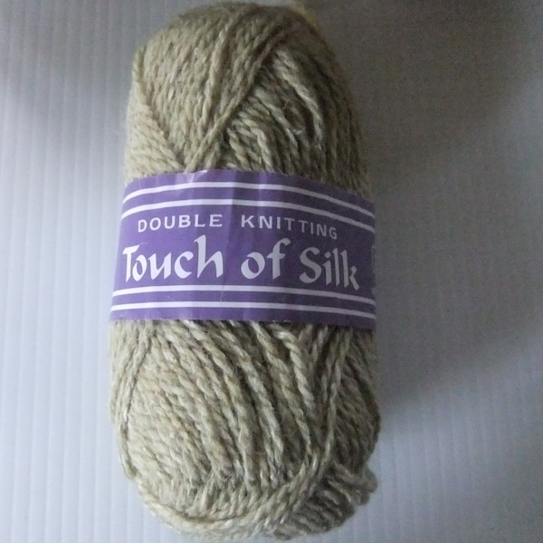 FORSELL Touch Of Silk Yarn - Color - Lt. Onyx - 50 Gram Balls - 90 Percent Wool And 10 Percent Silk - Spun In England