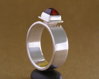 Wide Band Garnet Ring ~ Dramatic Platform Setting