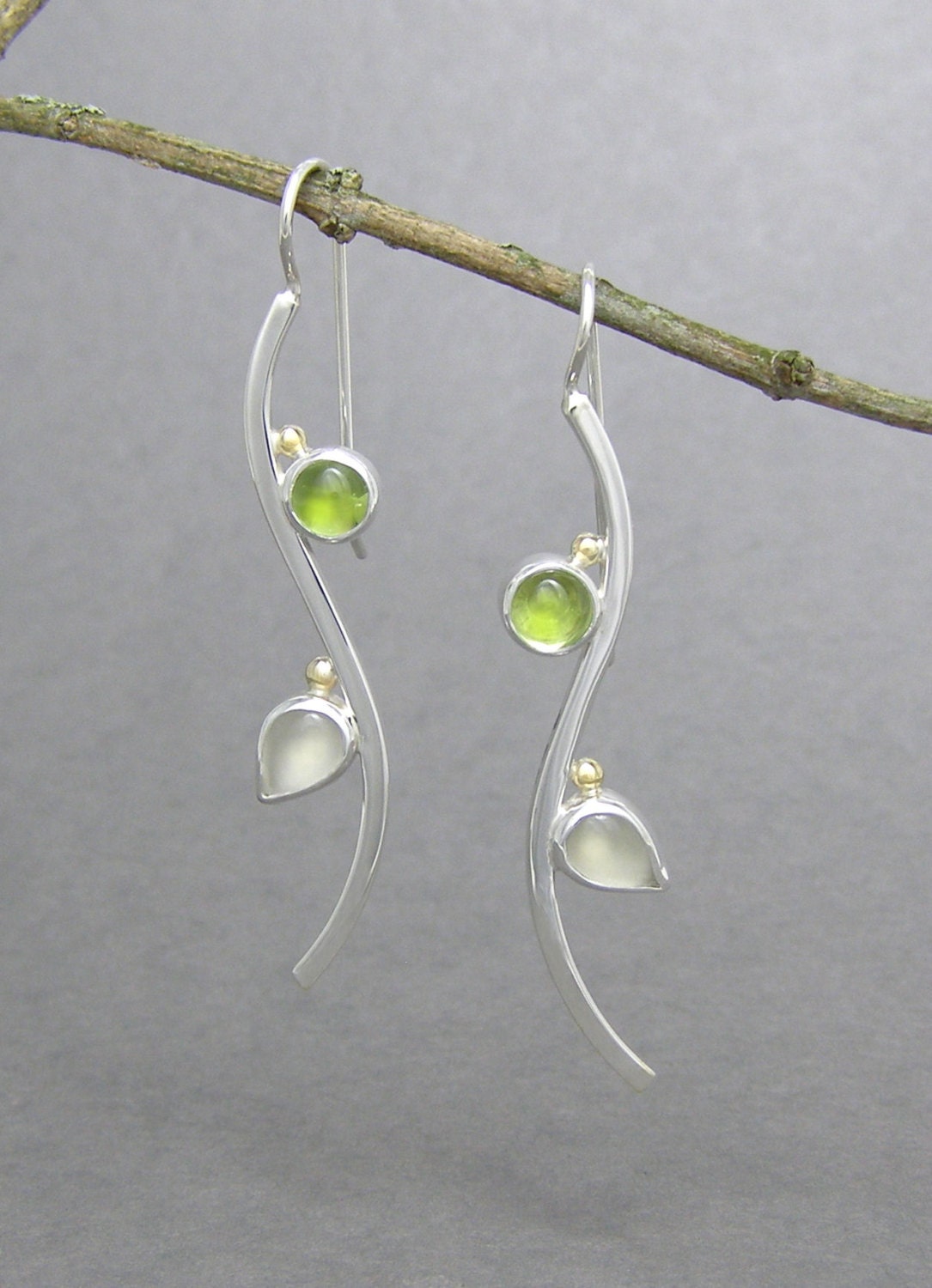 Peridot and Moonstone Curve Earrings With 14kt Gold Beads August ...