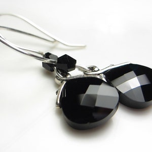 Swarovski schwarz Ohrringe Silber Swarovski Jet Black Crystal Ohrringe schwarz Tropfen Ohrringe Silber Vine Geschenk für sie