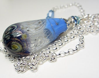 Artisan Cobalt et Aventurina Murano Collier en verre Tear Drop Collier Venetian Glass Authentic Murano Glass Pendentif Véritable Murano Verre