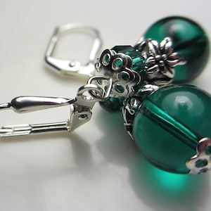 Swarovski Emerald Green Earrings Emerald Dangle Earrings Antique Filigree Swarovski Crystal Globe Gift for her May Birthstone