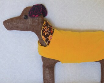 Reversible fleece and cotton dog coat, sweater for Mini Dachshund Chiweenie (xs/long 8-12 lb. 16" girth) Yellow fleece and retro flowers