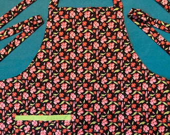 Reversible cotton Apron, pretty pink posies print with pocket. For crafting, gardening, pet grooming, cooking, cleaning. Medium/Large adult